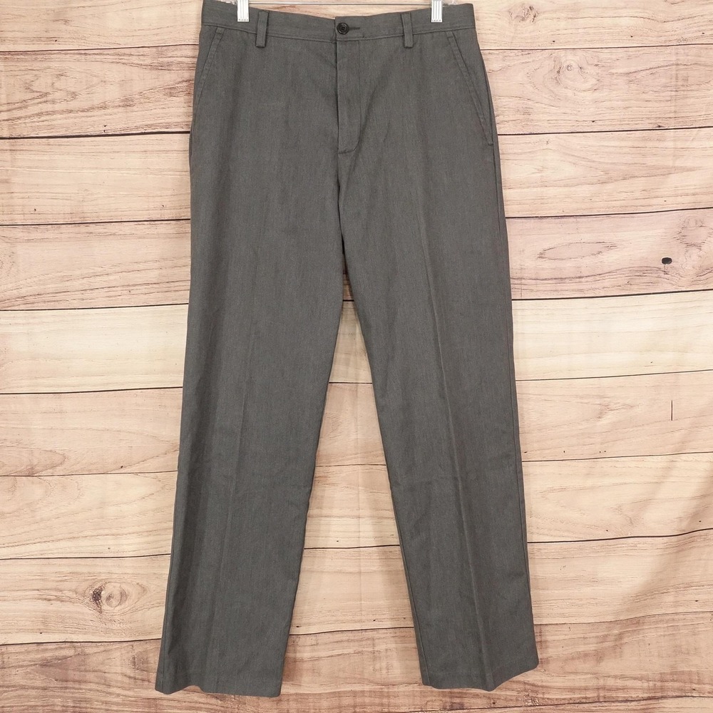 Dockers Easy Khaki D3 Pants Mens 32x32 Gray Classic Fit Flat Front Chino
